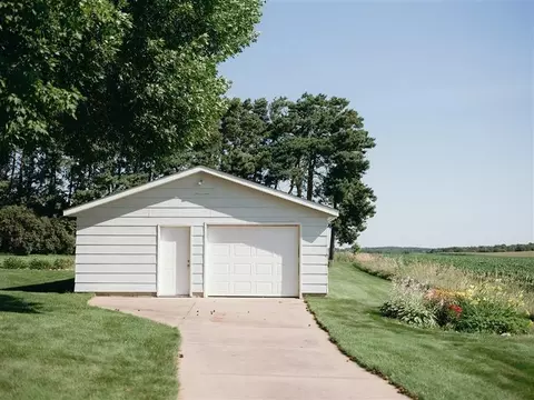 12732 County Road 4, Avon, MN 56310 photo 4