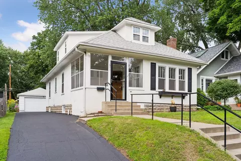 1971 Juliet Ave, Saint Paul, MN 55105