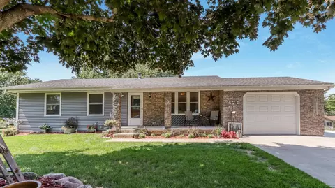 475 Oak St, Mondovi, WI 54755