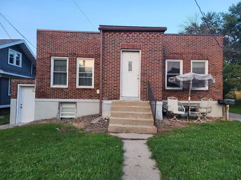 20 11th Ave NE, Rochester, MN 55906