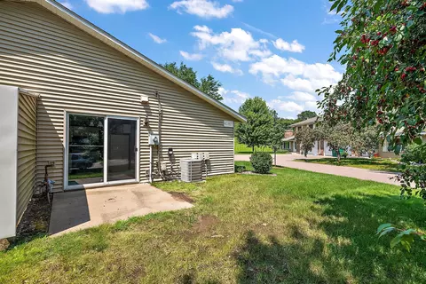 Exterior - 4625 Penkwe Way, Eagan, MN 55122 photo 4 of 5
