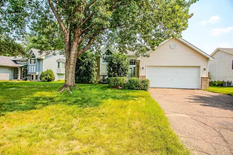 1401 Benson Blvd W, Stillwater, MN 55082