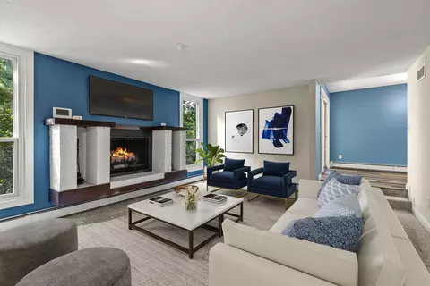 13701 Nicollet Ave #204, Burnsville, MN 55337