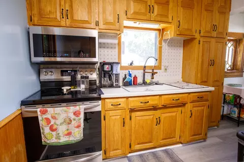 Kitchen - 1113 Pine St, Brainerd, MN 56401 photo 2 of 2