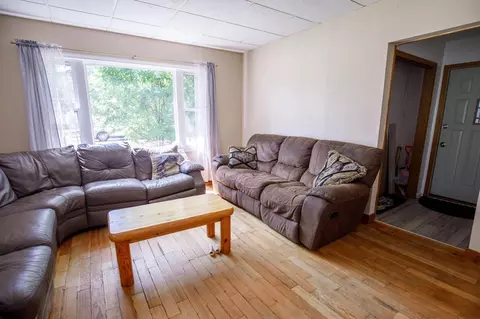 Living - 1113 Pine St, Brainerd, MN 56401 photo 1 of 2