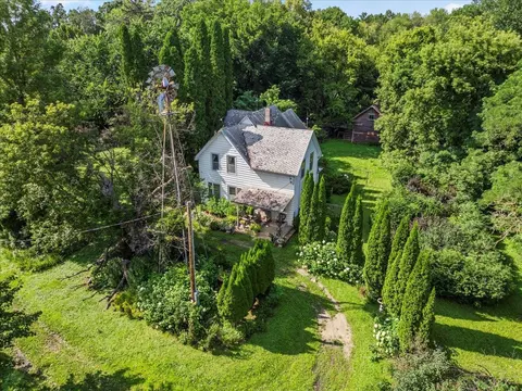 868 Darrow Ave SE # X, Delano, MN 55328