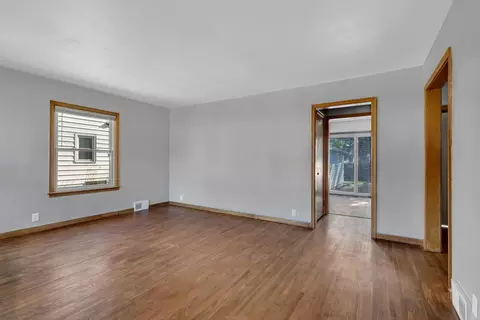 1009 4th St SW, Willmar, MN 56201 photo 10