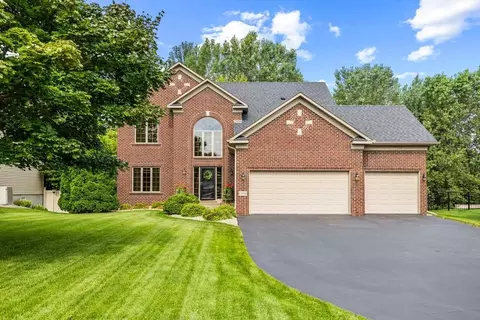 13958 Oakwood Ct NE, Saint Michael, MN 55376