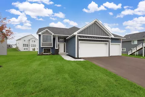 17762 Empire Trl, Lakeville, MN 55044