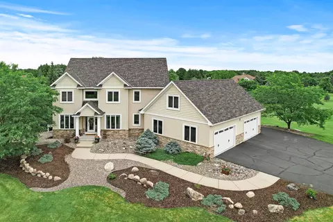 9450 Inverness Ct NW, Ramsey, MN 55303