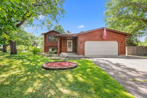 132 116th Ave NE, Blaine, MN 55434