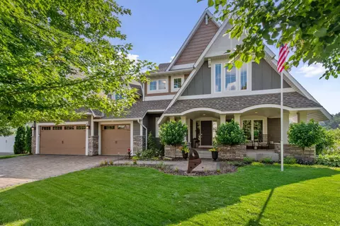 5425 Polaris Ln N, Plymouth, MN 55446
