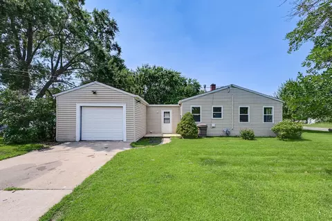 948 Monroe St, Anoka, MN 55303