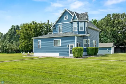 601 1st Ave S, Leonard, ND 58052