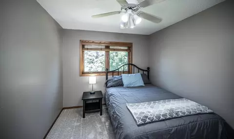 Bedroom - 917 Jefferson Ln, Eagan, MN 55123 photo 3 of 9