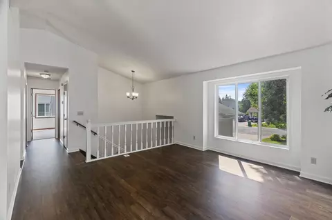 Living - 3560 Baltic Ave, Eagan, MN 55122 photo 3 of 10
