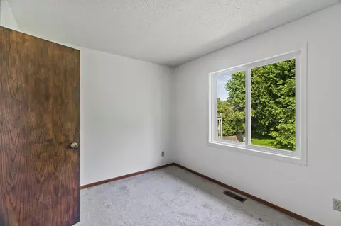 Bedroom - 3560 Baltic Ave, Eagan, MN 55122 photo 3 of 8