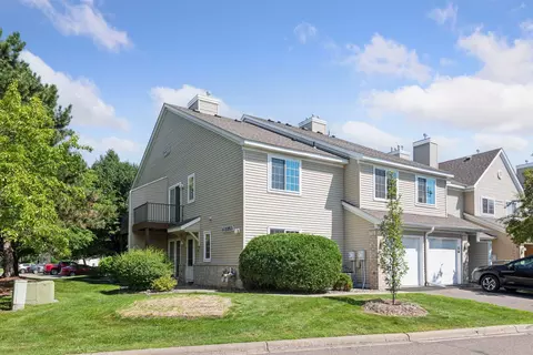 2230 Ranchview Ln N #93, Plymouth, MN 55447