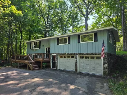 1230 Jeffrey Blvd, Cumberland, WI 54829