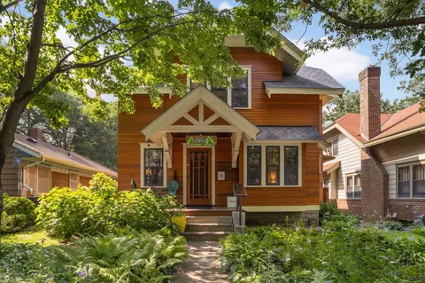 2126 Lincoln Ave, Saint Paul, MN 55105