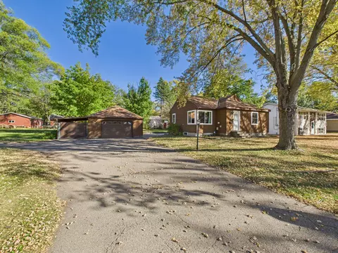 234 W Avenue Ave N, Waite Park, MN 56387