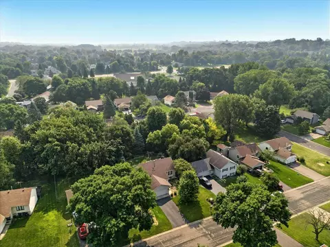 3922 Westbury Trl, Eagan, MN 55123 photo 47