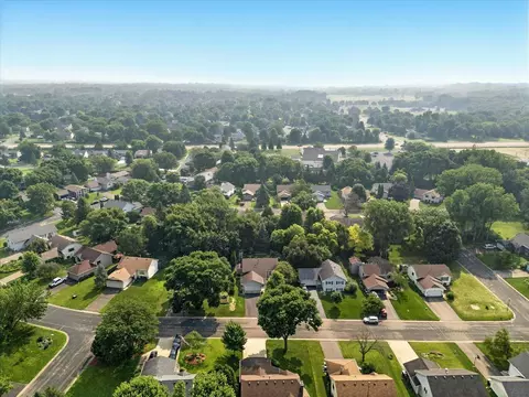 3922 Westbury Trl, Eagan, MN 55123 photo 46