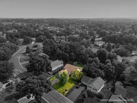 3922 Westbury Trl, Eagan, MN 55123 photo 44