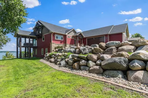 13801 Schuelke Beach Rd NW, Miltona, MN 56354