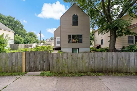 110 Winnipeg Ave, Saint Paul, MN 55117