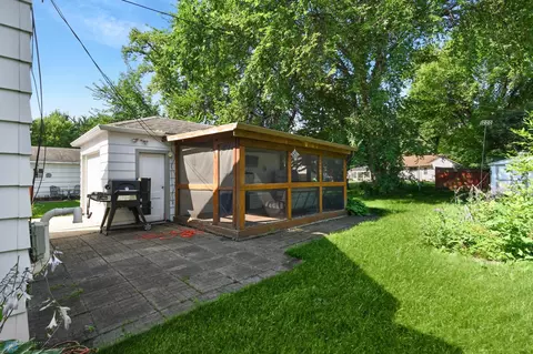 Exterior - 1338 8th St N, Fargo, ND 58102 photo 4 of 10