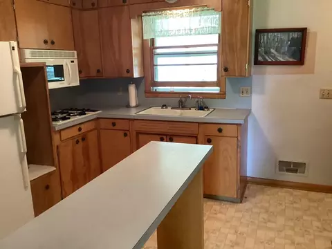 1018 Crestview Rd, Albert Lea, MN 56007 photo 12