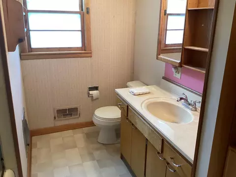 1018 Crestview Rd, Albert Lea, MN 56007 photo 19