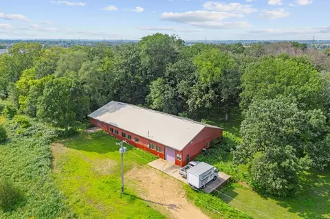 1850 Stagecoach Rd, Shakopee, MN 55379