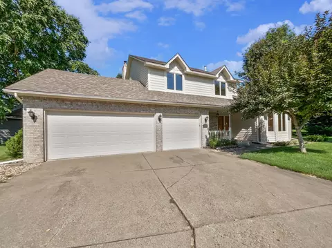 8803 Hillswick Trl, Brooklyn Park, MN 55443