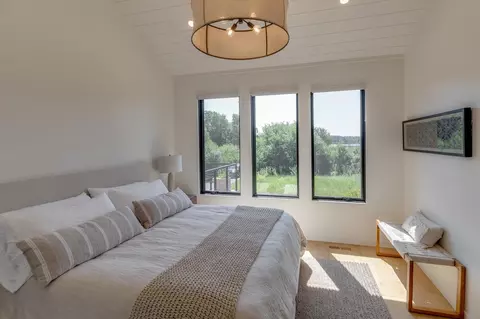 Bedroom - 22277 E Lake Hubert Dr, Brainerd, MN 56401 photo 1 of 7