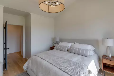 Bedroom - 22277 E Lake Hubert Dr, Brainerd, MN 56401 photo 2 of 7