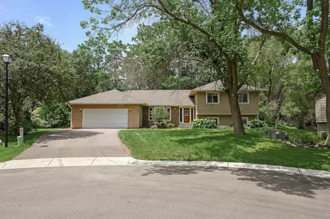 11870 63rd Pl N, Maple Grove, MN 55369
