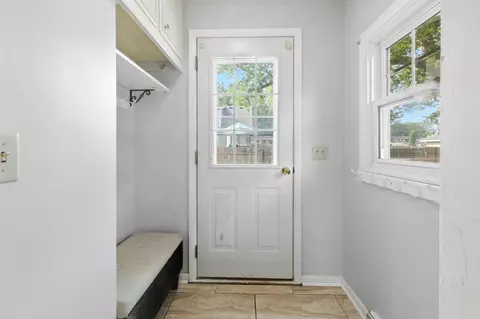 Entry Way - 1116 SE 13th St, Brainerd, MN 56401 photo 1 of 5