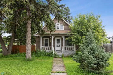 211 1st Ave SW, Dilworth, MN 56529