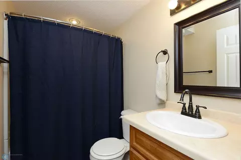 5149 7th Ln S, Fargo, ND 58103 photo 17