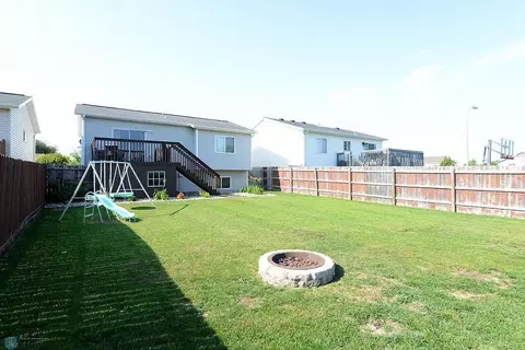 5149 7th Ln S, Fargo, ND 58103 photo 31