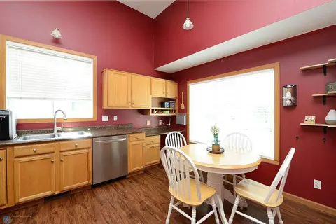 5149 7th Ln S, Fargo, ND 58103 photo 5