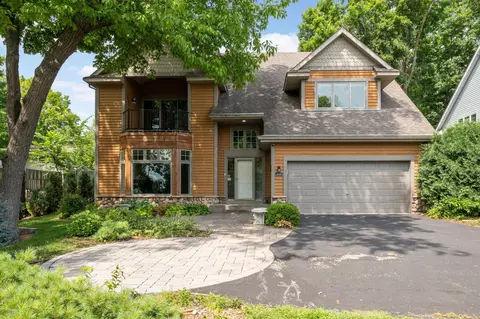 4660 Island View Dr, Mound, MN 55364