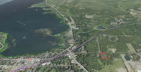 1295 E Superior St, Isle, MN 56342 photo 9