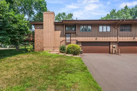 2614 Sumac Ct, White Bear Lake, MN 55110