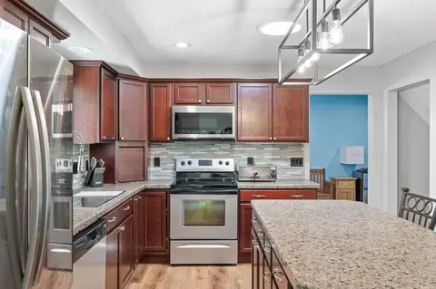 Kitchen - 8124 115th Ln N, Champlin, MN 55316 photo 4 of 4