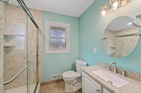 Bath - 8124 115th Ln N, Champlin, MN 55316 photo 2 of 4