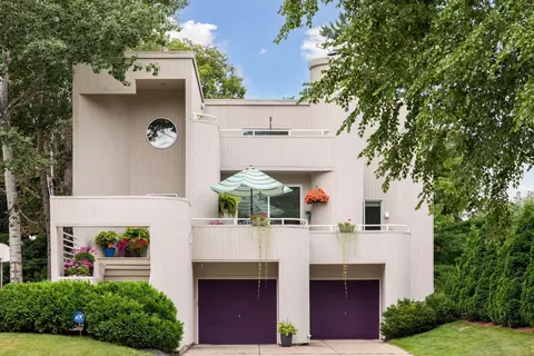 3720 Abbott Ave S, Minneapolis, MN 55410