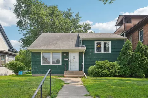 541 1st Ave S, South Saint Paul, MN 55075